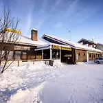 Kultahippu & 4*