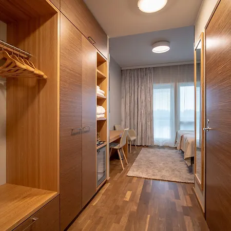 Kultahippu & Hotel 4*